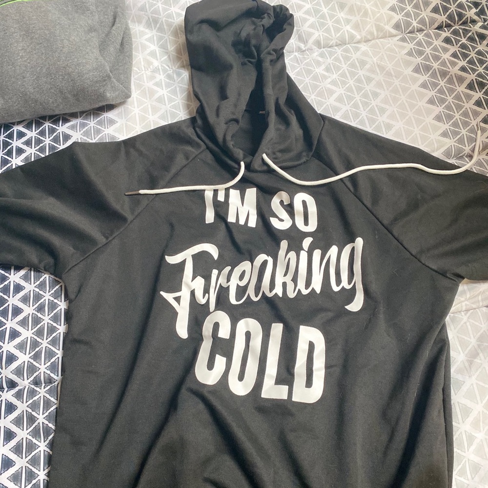 Sweatshirt